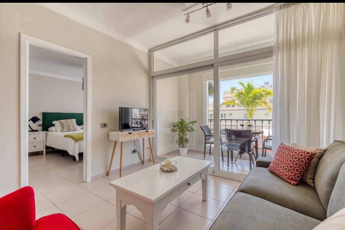 Amarre Palm Apartment Puerto De Mogan Bagian luar foto