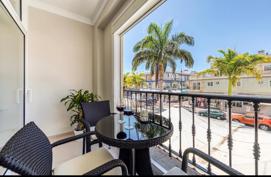 Amarre Palm Apartment Puerto De Mogan Bagian luar foto