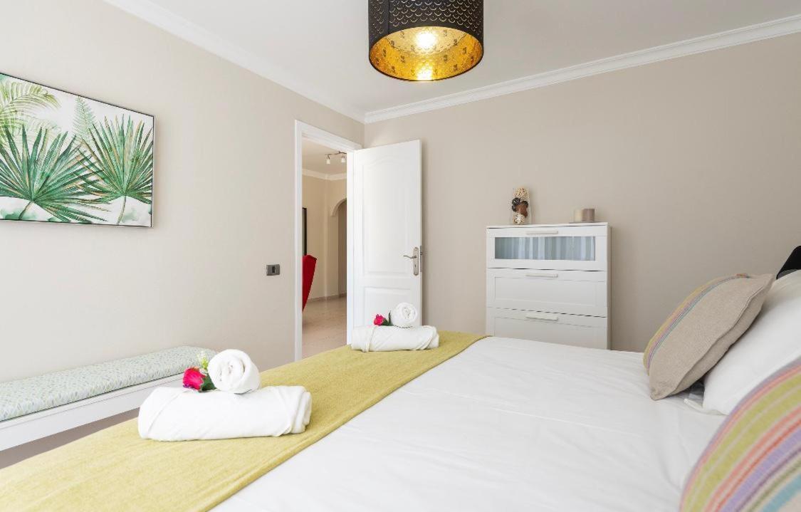 Amarre Palm Apartment Puerto De Mogan Bagian luar foto