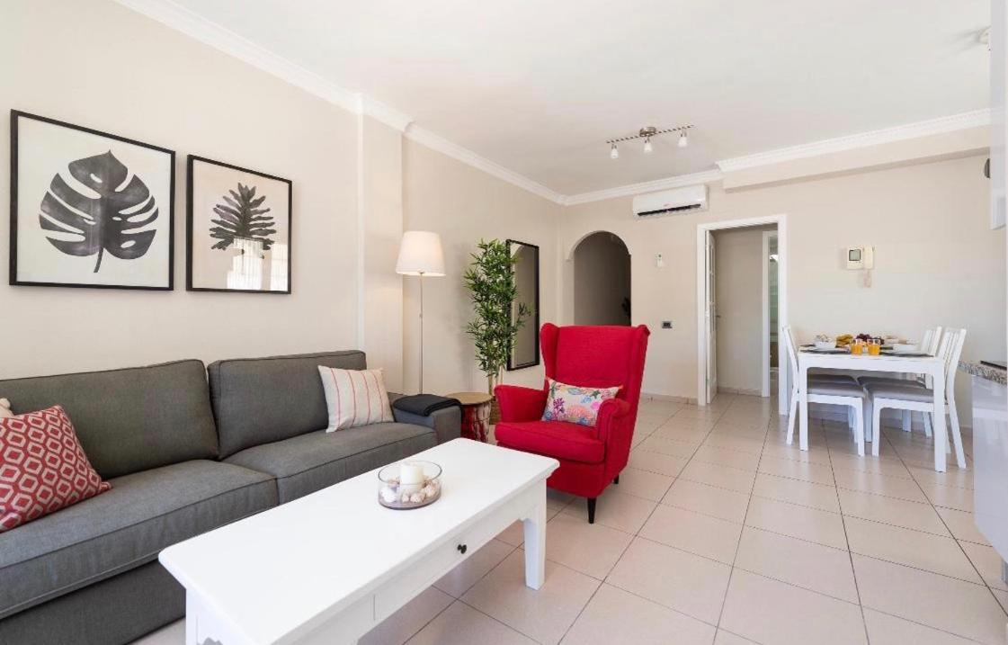 Amarre Palm Apartment Puerto De Mogan Bagian luar foto